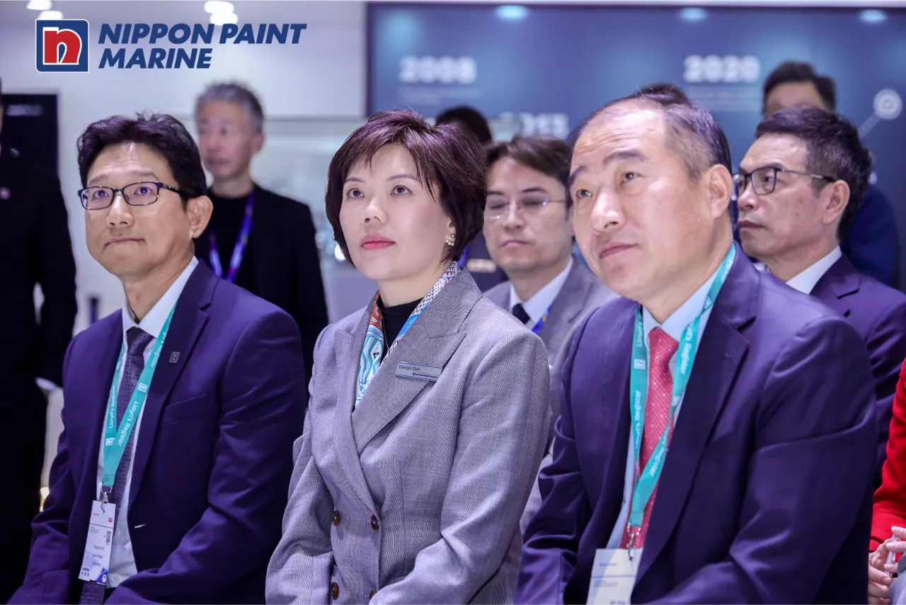 202511_News_NPM_Lloylds Registrar_011